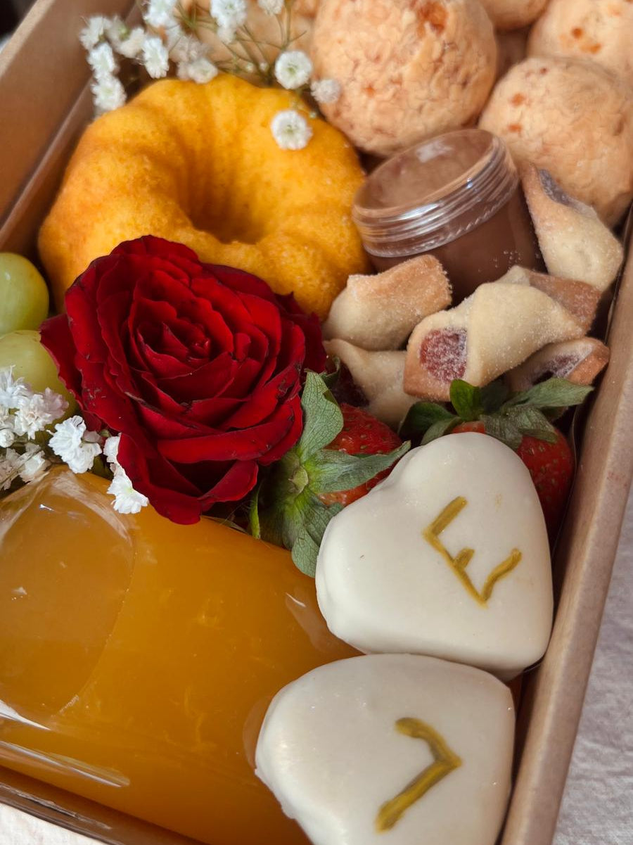 Brazilian Brekkie Box