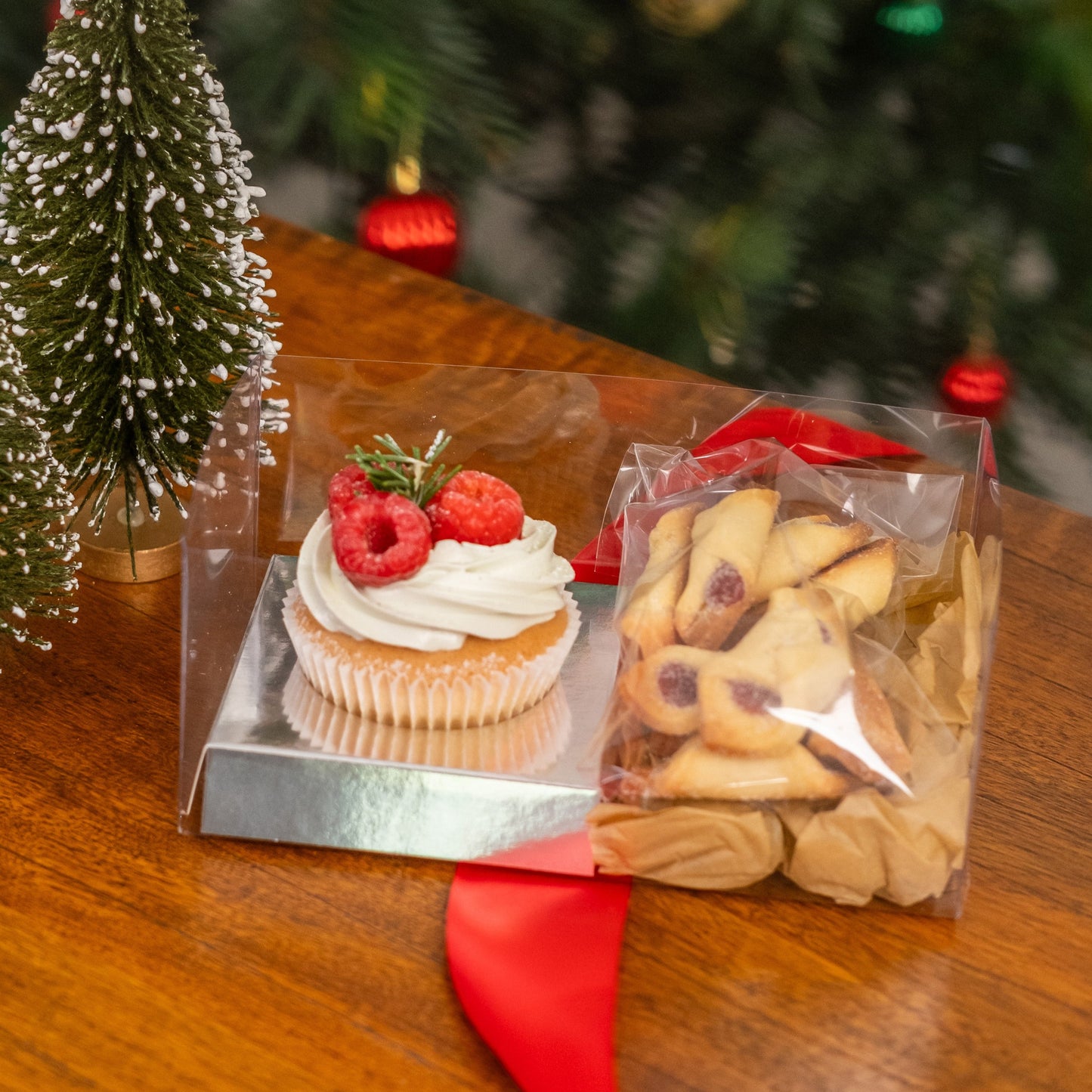 Christmas Cupcake Gift Box