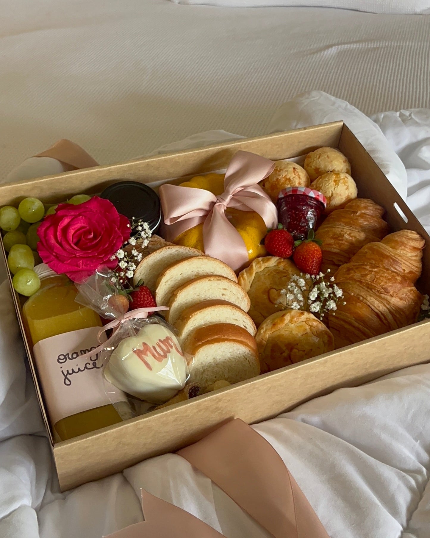 Mum's Brekkie Box