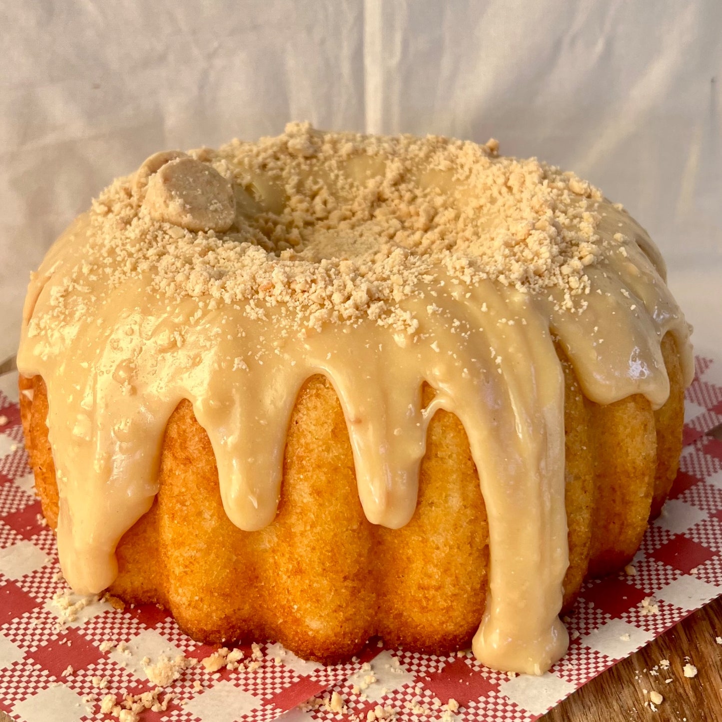 June  Cakes