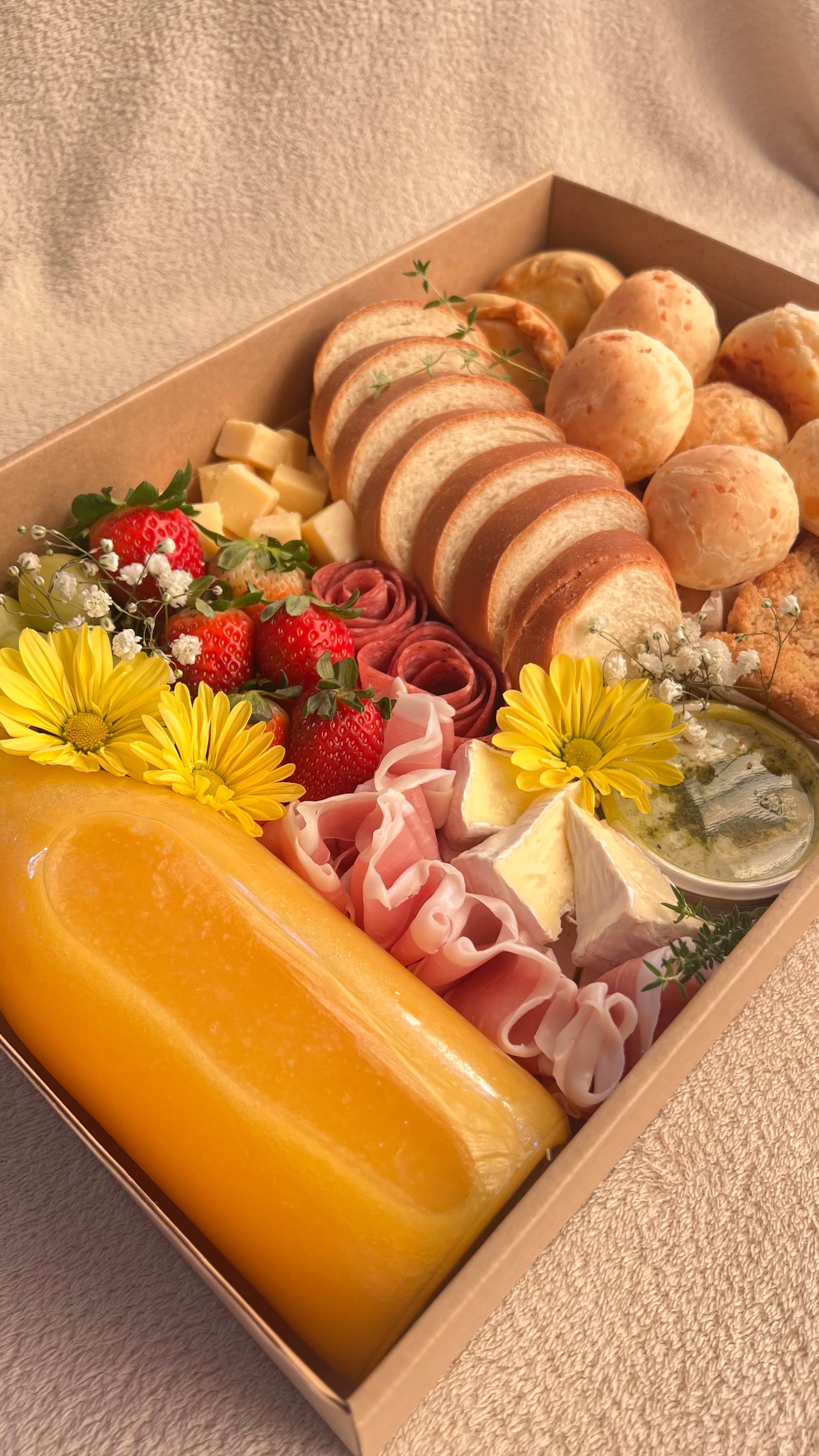 Brazilian Style Grazing Box